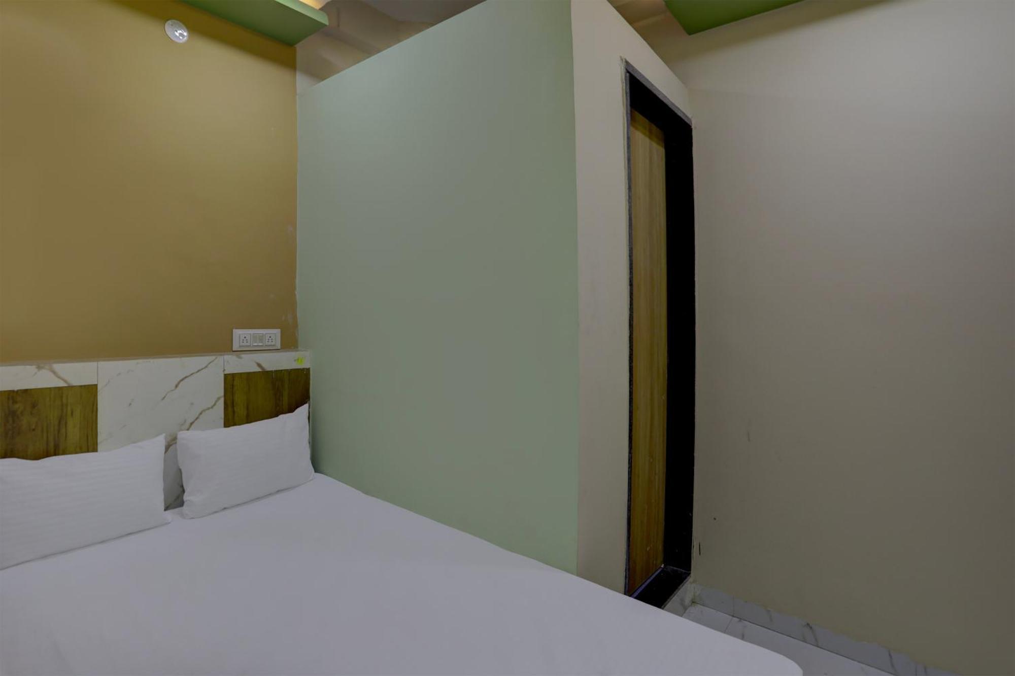 Spot On Hotel Ronak Place Indore Exterior foto